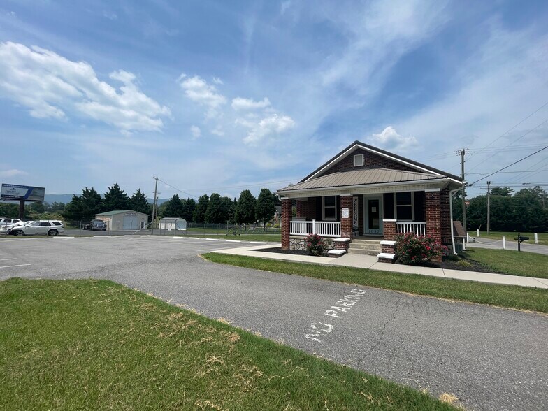 More Photos Of , Montvale Unknown For Sale