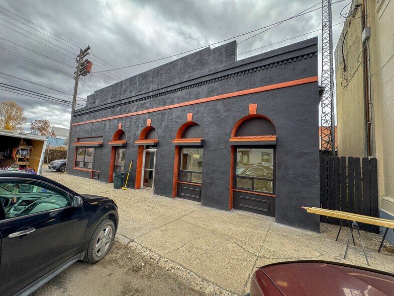 More Photos Of 302 Missouri Ave, Deer Lodge Freestanding For Sale