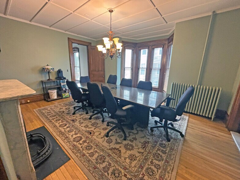 More Photos Of 48 Pleasant St, Concord Office For Sale