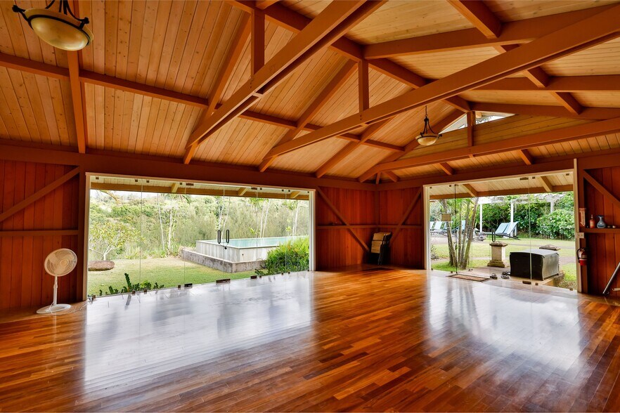 More Photos Of 54-250 Lokahi Rd, Kapaau Hospitality For Sale