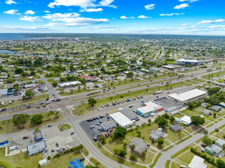 More Photos Of 3642 Tamiami Trl, Port Charlotte Unknown For Lease