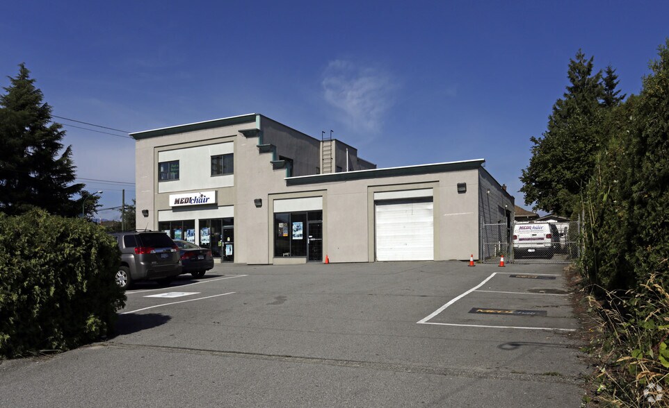 More Photos Of 7460 Edmonds St, Burnaby Loft Creative Space For Sale