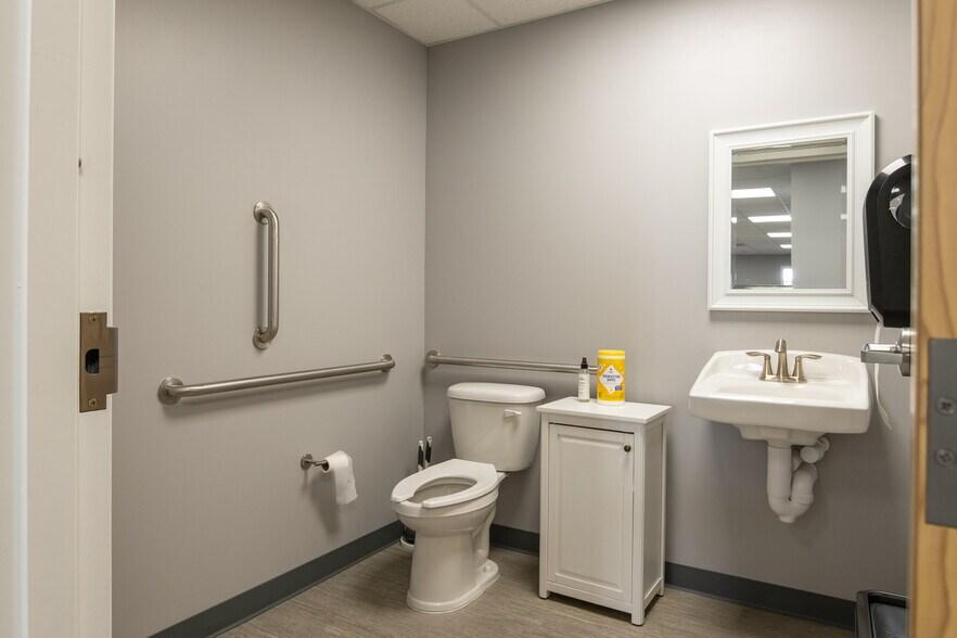 More Photos Of 29 W French Broad St, Brevard Apartments For Sale