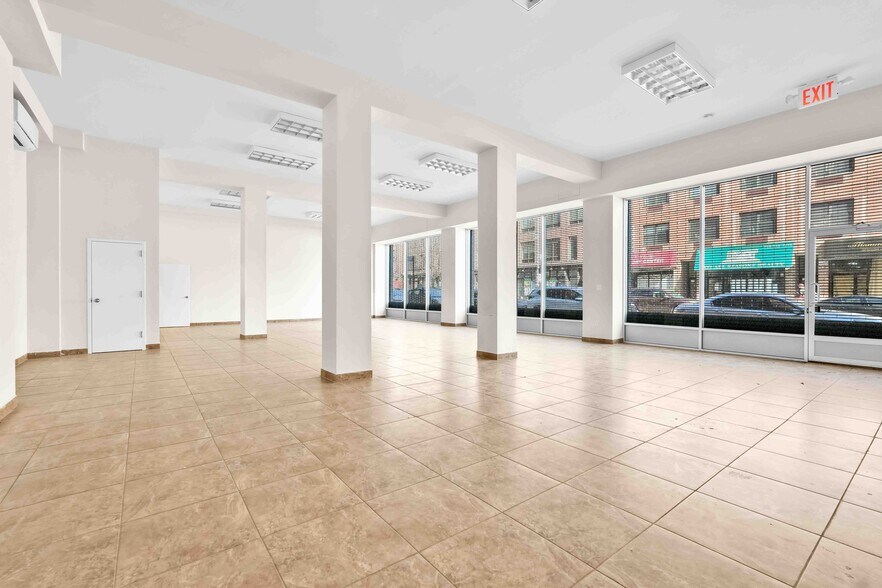 More Photos Of 405-407 Gates Ave, Brooklyn Loft Creative Space For Sale