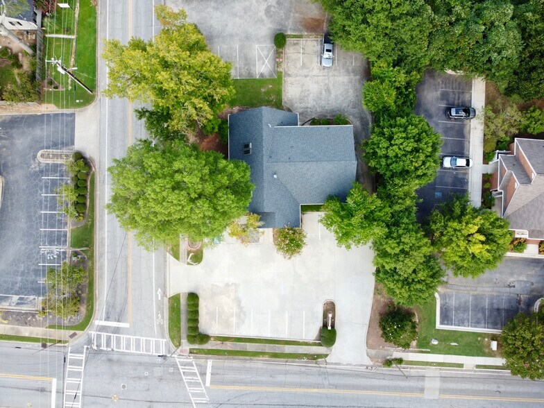 More Photos Of 3218 Mill St, Covington Medical For Sale