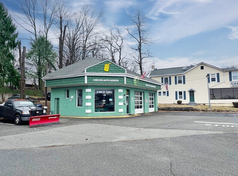 Primary Photo Of 5 Main St, Chester Auto Repair For Sale