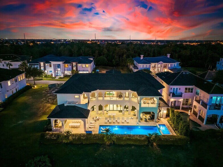 More Photos Of 521 Muirfield Loop, Reunion Specialty For Sale