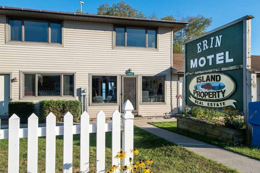 More Photos Of 26260 Main St, Beaver Island Hotel For Sale