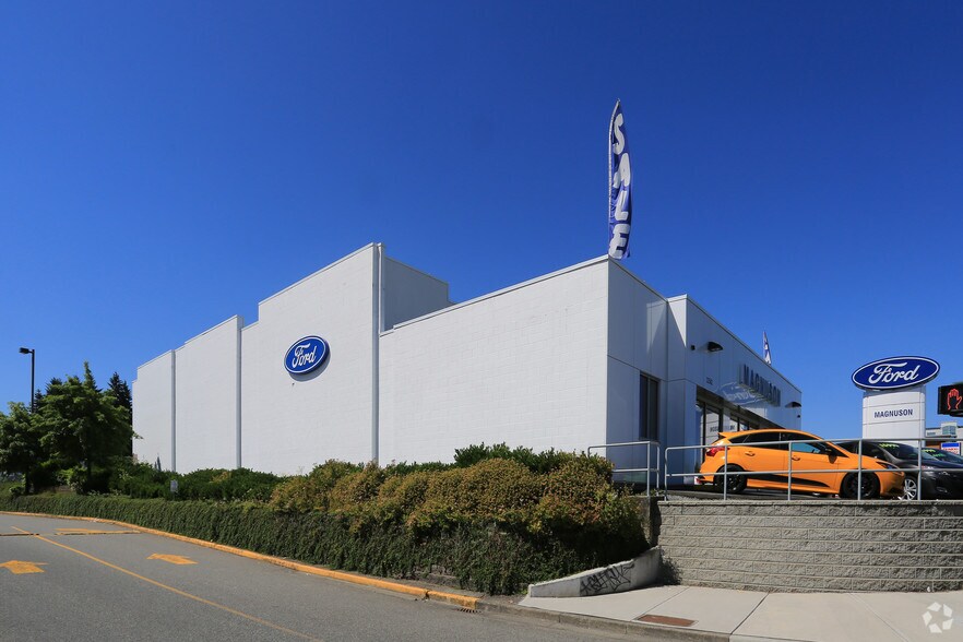 More Photos Of 32562 S Fraser Way, Abbotsford Auto Dealership For Lease