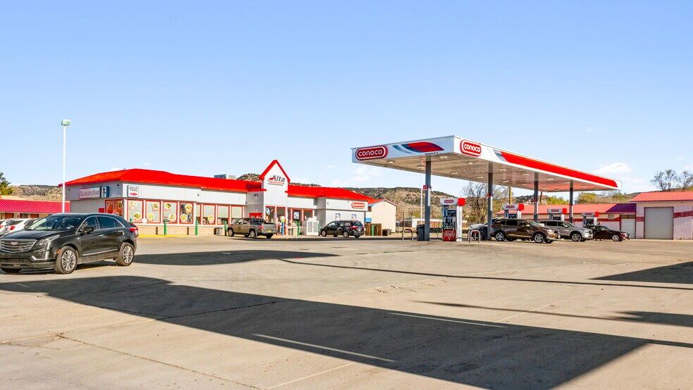 More Photos Of 412 Clayton Rd, Raton Service Station For Sale