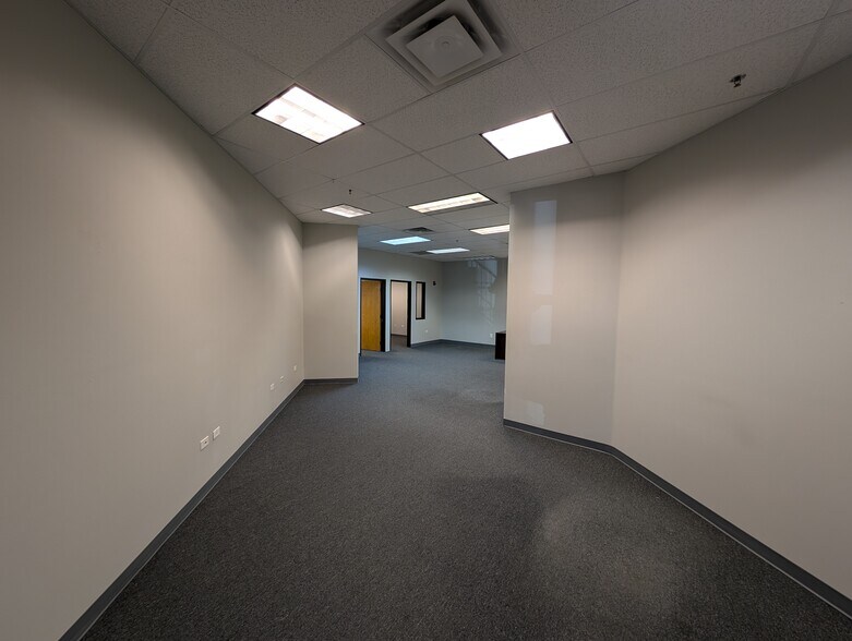 More Photos Of 1408 Horizon Ave, Lafayette Research And Development For Lease