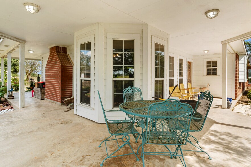 More Photos Of 14935 Highway 36, Needville Land For Sale