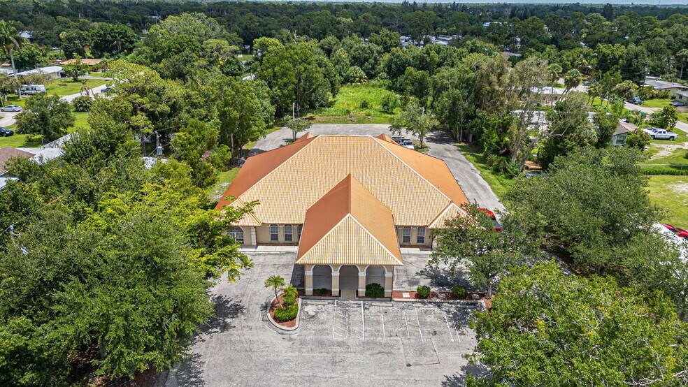 Primary Photo Of 150 Pondella Rd, North Fort Myers Medical For Sale