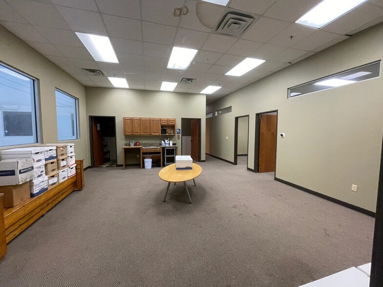 More Photos Of 166 N Loop 1604 E, San Antonio Storefront Retail Office For Sale