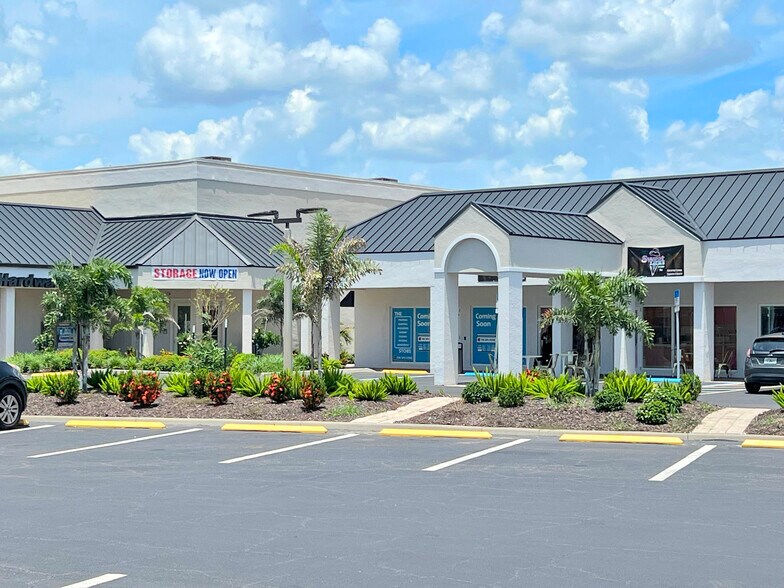 Primary Photo Of 7205 Estero Blvd, Fort Myers Unknown For Lease