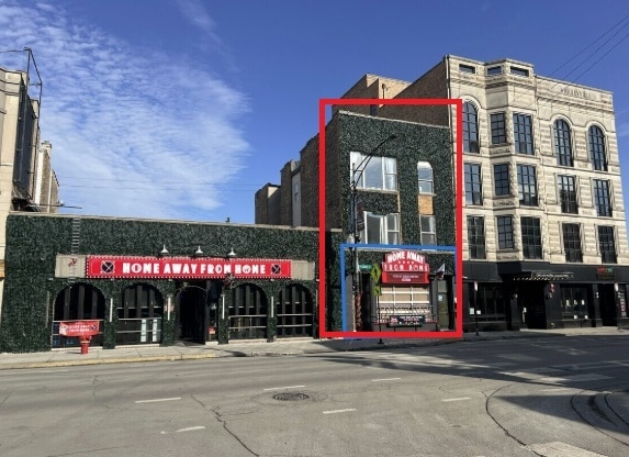 Primary Photo Of 3477 N Clark St, Chicago Bar For Sale