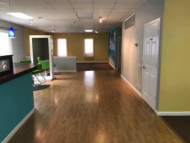 More Photos Of 4916 Plank Rd, North Garden Storefront For Lease