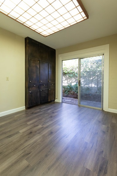 More Photos Of 1258-1262 Harvard Ave, Claremont Medical For Lease