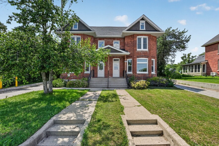 Primary Photo Of 170 Bradford St, Barrie Office For Sale