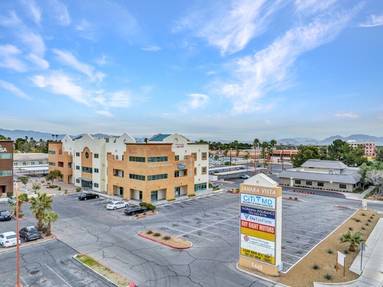 More Photos Of 5440 W Sahara Ave, Las Vegas Medical For Lease