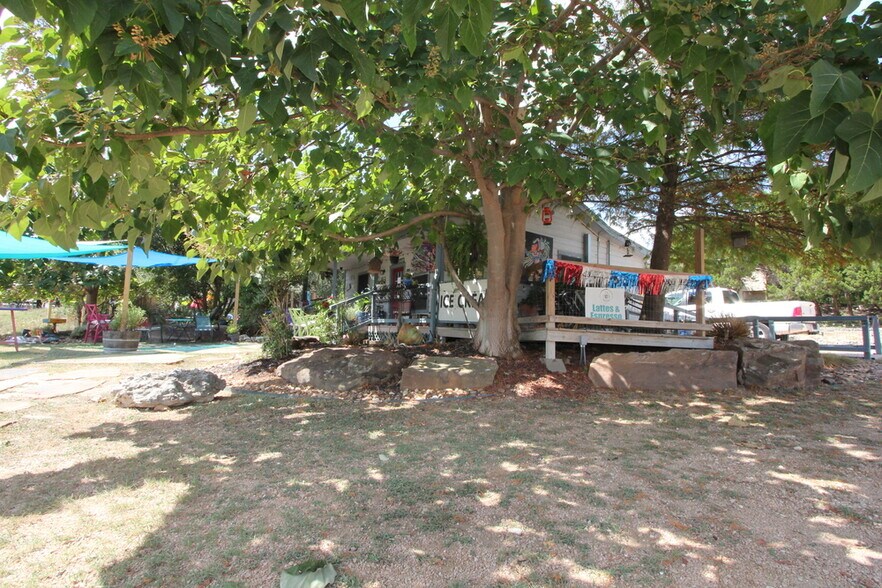 More Photos Of 3434 FM 2673, Canyon Lake Freestanding For Sale