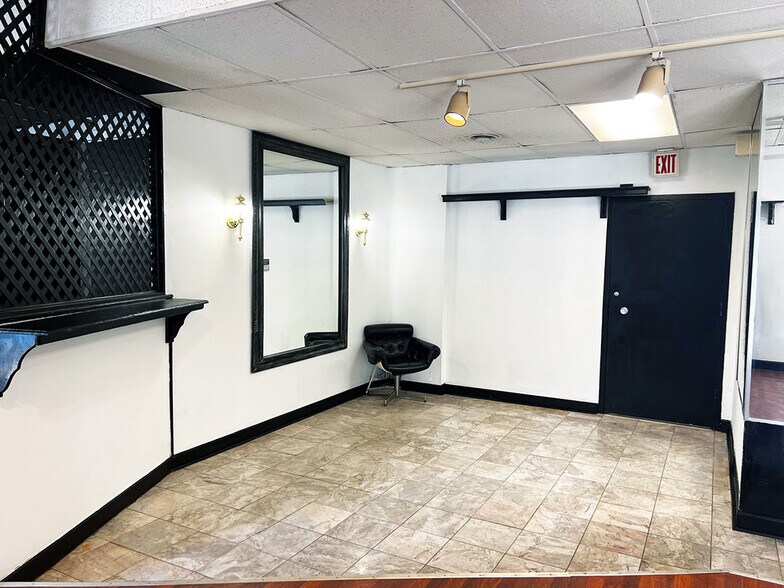 More Photos Of 1401 Pennsylvania Ave, Wilmington Apartments For Sale