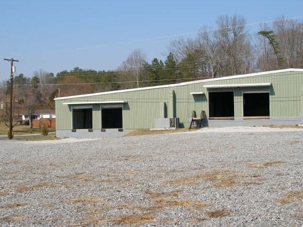 More Photos Of 3100 S Hwy 226, Marion Light Manufacturing For Lease