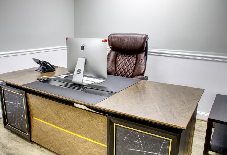 More Photos Of 10521 Judicial Dr, Fairfax Medical For Sale