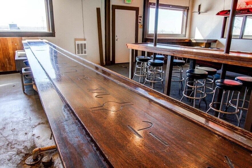 More Photos Of 618 1st Ave, Deer Trail Restaurant For Sale