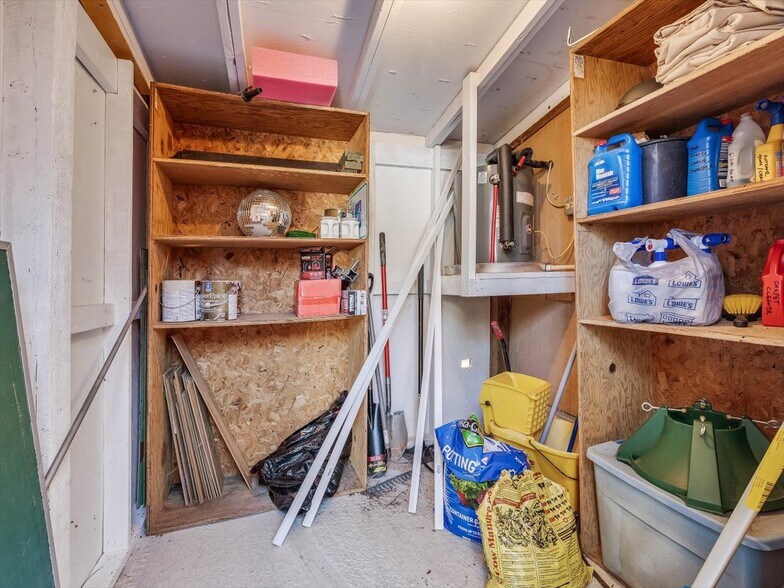 More Photos Of 8874 NC-87 Hwy, Graham Flex For Lease