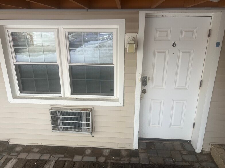 More Photos Of 1309 Boardwalk, Seaside Heights Restaurant For Sale