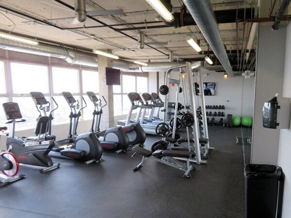 More Photos Of 800 S 4th St, Louisville Apartments For Lease