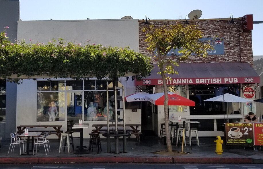 More Photos Of 318-320 Santa Monica Blvd, Santa Monica Restaurant For Lease