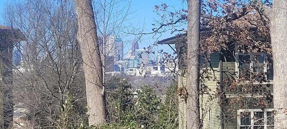 More Photos Of 1174 SE Mcdonald Dr, Atlanta Warehouse For Sale