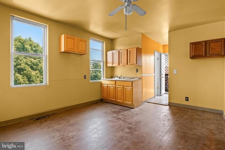 More Photos Of 301 S Ann St, Baltimore Storefront Retail Residential For Sale