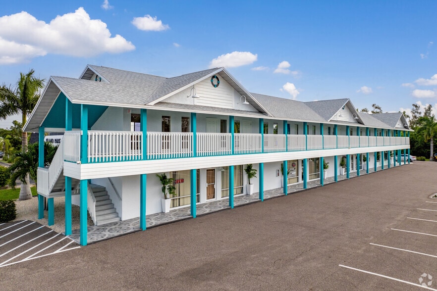 Primary Photo Of 16387 S Tamiami Trl, Fort Myers Storefront Retail Office For Lease