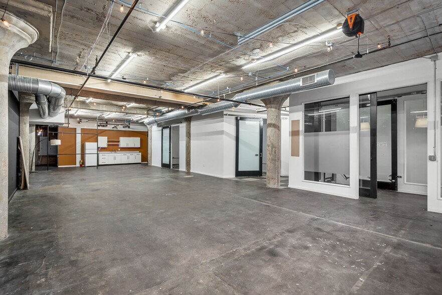 More Photos Of 511 N Garrison Ave, Saint Louis Office For Lease