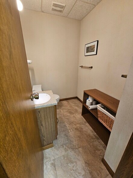 More Photos Of 700 Jackson St, Sioux City Medical For Sale