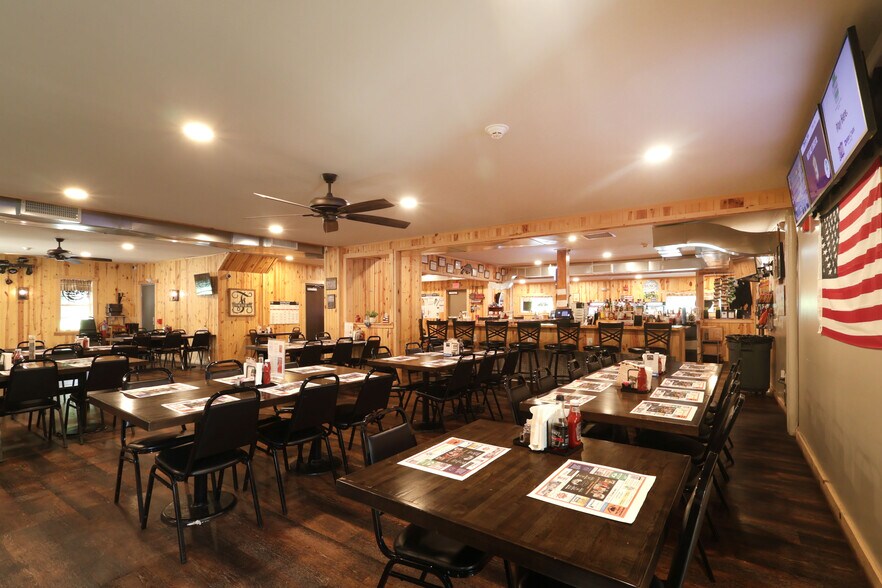 More Photos Of 10410 Buffalo Rd, Mifflinburg Restaurant For Sale