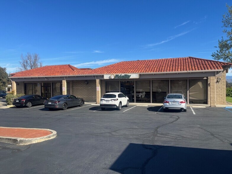 Primary Photo Of 16656 Bernardo Center Dr, San Diego Freestanding For Lease