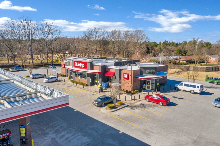 More Photos Of 2585 Dale Earnhardt Blvd, Kannapolis Convenience Store For Sale