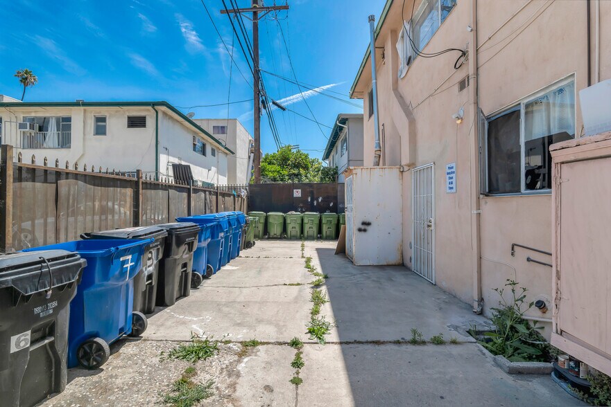 More Photos Of 132 N Normandie Ave, Los Angeles Apartments For Sale