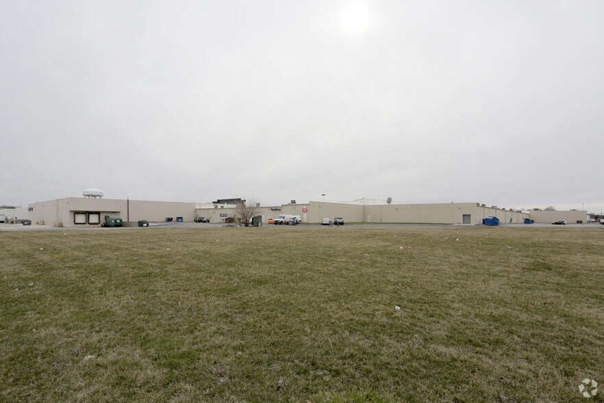 More Photos Of 11-65 E Marketview Dr, Champaign Unknown For Lease