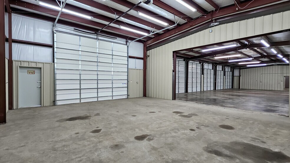More Photos Of 14405 US Highway 72, Athens Warehouse For Sale