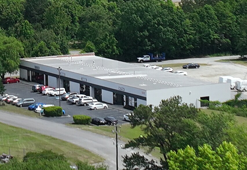 More Photos Of 6904 N Main St, Columbia Unknown For Lease