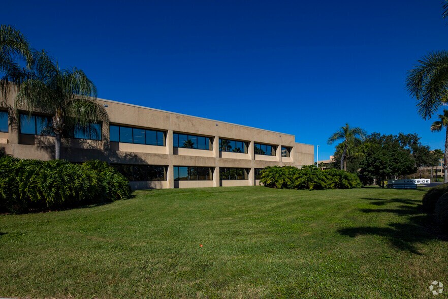 More Photos Of 3407 W Martin Luther King Blvd, Tampa Office For Lease