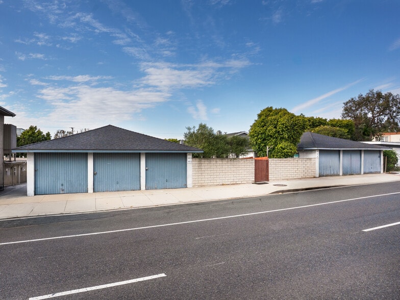 More Photos Of 1411 Manhattan Beach Blvd, Manhattan Beach Apartments For Sale