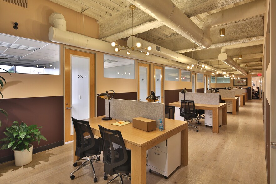 More Photos Of 8200 Wilshire Blvd, Beverly Hills Medical For Lease