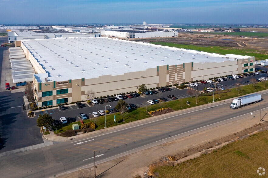 More Photos Of 2795 N Paradise Ave, Tracy Refrigeration Cold Storage For Lease
