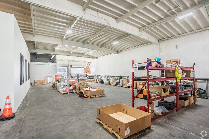 More Photos Of 1429 W 130th St, Gardena Warehouse For Lease